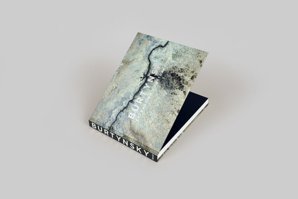 Edward Burtynsky: Extraction/Abstraction